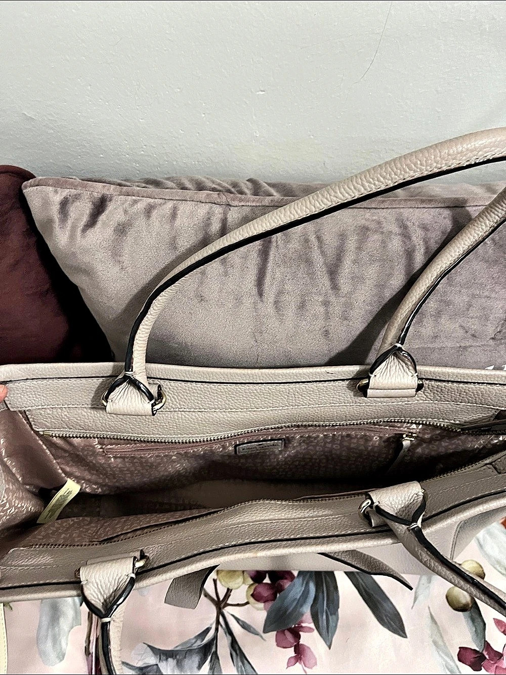 kate spade new york Structured Tote in Gray - Picture 2 of 2